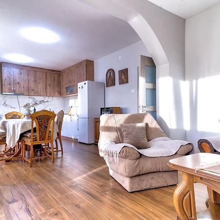Pavle'S Oasis Villa Virpazar Eksteriør bilde